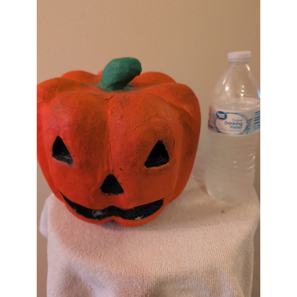 VINTAGE PAPER MACHE JOL Medium Size Halloween Pumpkin